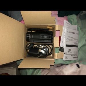 Selling a barley used canon camcorder